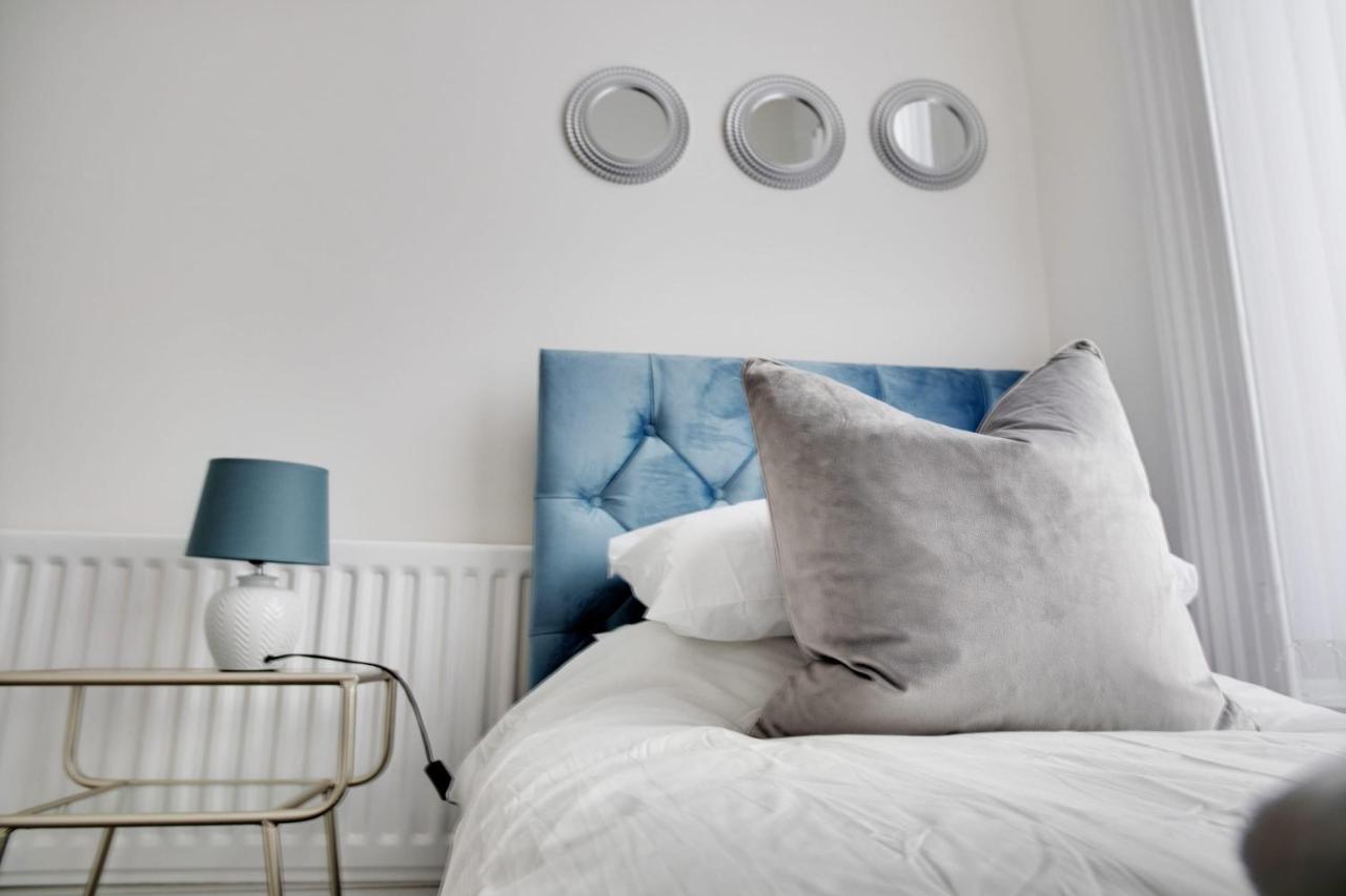 Stunning 4-Bedroom, 2 Bathrooms In Sunderland صندرلاند المظهر الخارجي الصورة