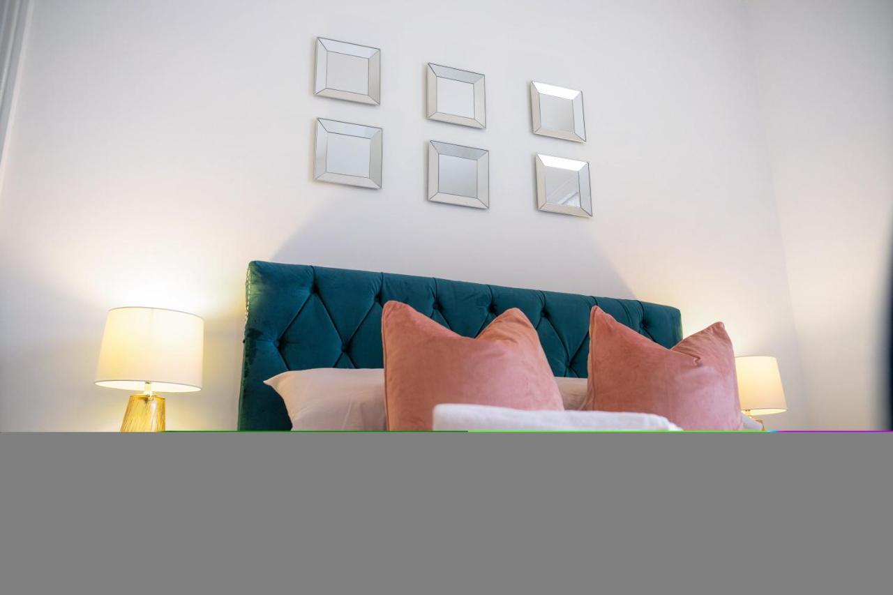 Stunning 4-Bedroom, 2 Bathrooms In Sunderland صندرلاند المظهر الخارجي الصورة